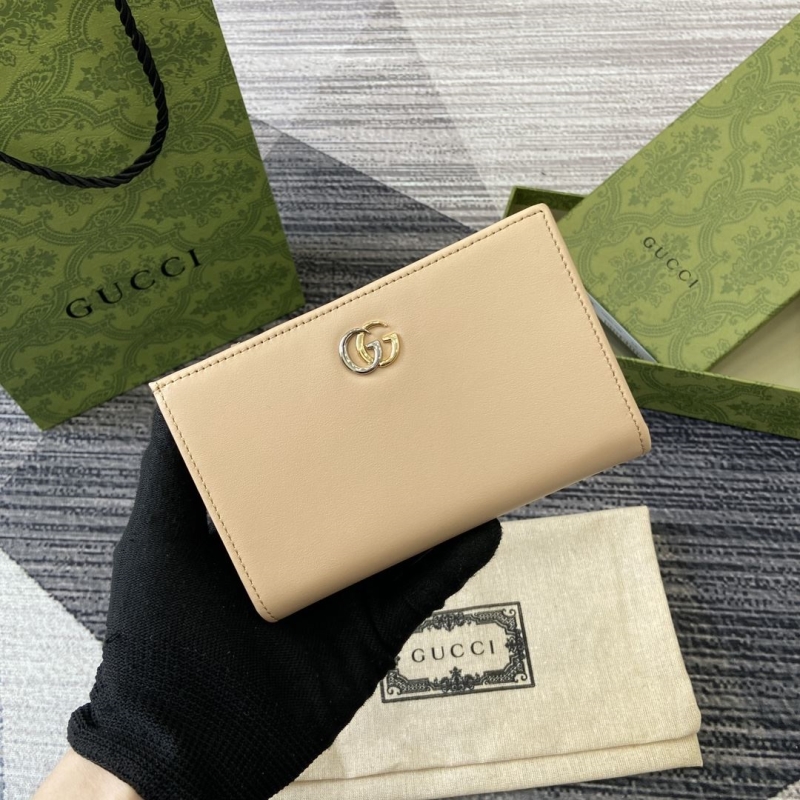 G*u*i wallets & purse